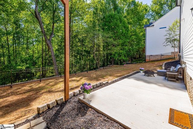 104 Harpers Ferry Court, Simpsonville, SC 29681