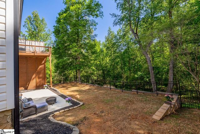 104 Harpers Ferry Court, Simpsonville, SC 29681