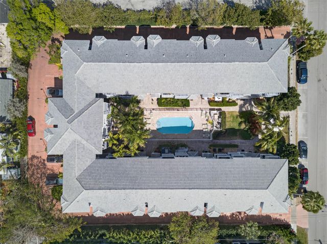 2725 NE 8th Avenue 109, Wilton Manors, FL 33334