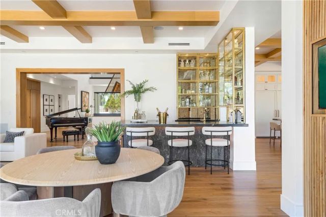6 Pinehurst Ln, Newport Beach, CA 92660