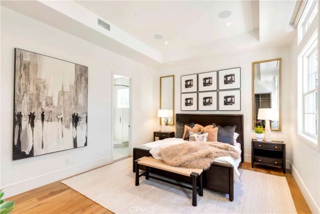 6 Pinehurst Ln, Newport Beach, CA 92660