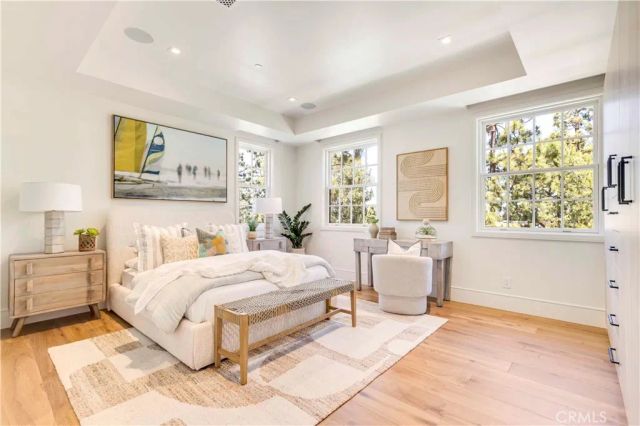6 Pinehurst Ln, Newport Beach, CA 92660