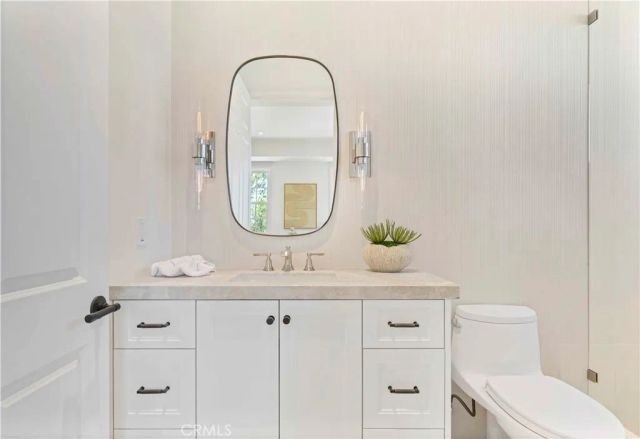 6 Pinehurst Ln, Newport Beach, CA 92660