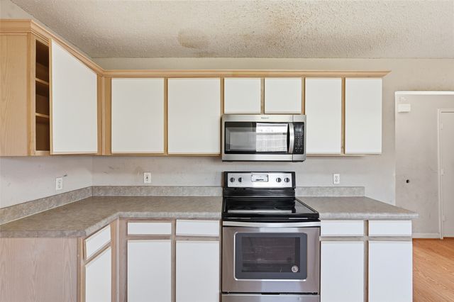 1016 Beechwood Drive, Denton, TX 76210