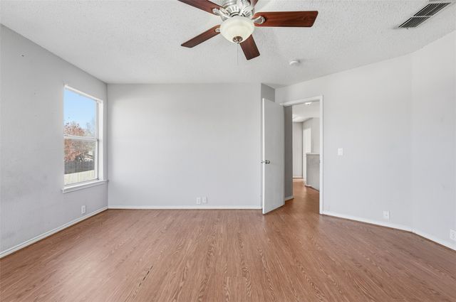 1016 Beechwood Drive, Denton, TX 76210