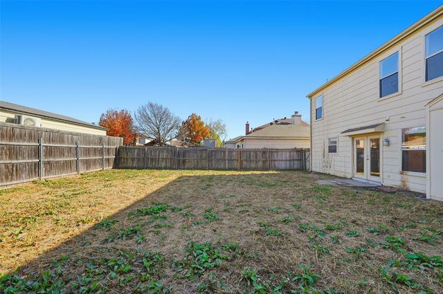 1016 Beechwood Drive, Denton, TX 76210