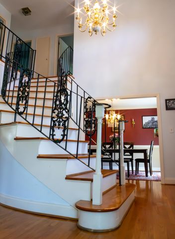 1866 Capri Drive, Charleston, SC 29407