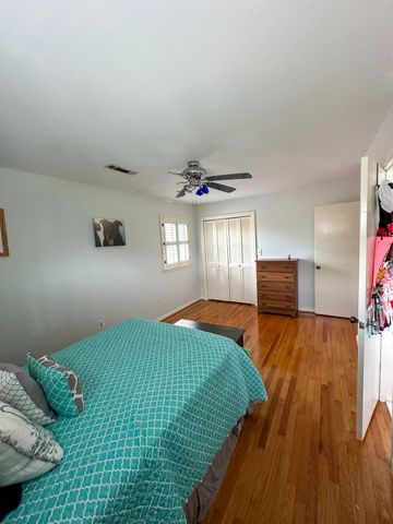 1866 Capri Drive, Charleston, SC 29407
