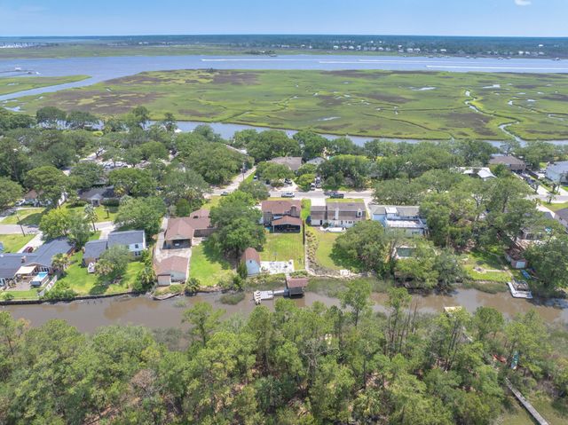 1866 Capri Drive, Charleston, SC 29407