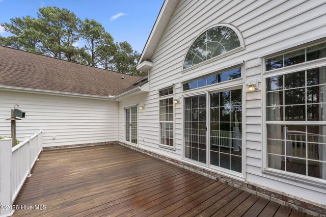 8930 Rosewood Court NW, Calabash, NC 28467