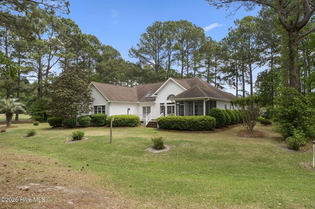 8930 Rosewood Court NW, Calabash, NC 28467