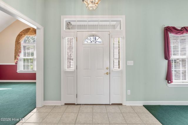 8930 Rosewood Court NW, Calabash, NC 28467
