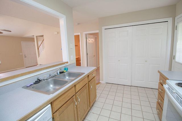 5307 E TRIKALLA DR, Columbia, MO 65202