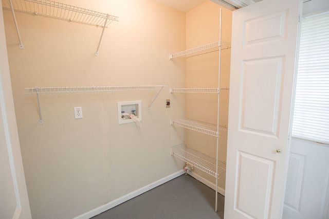 5307 E TRIKALLA DR, Columbia, MO 65202