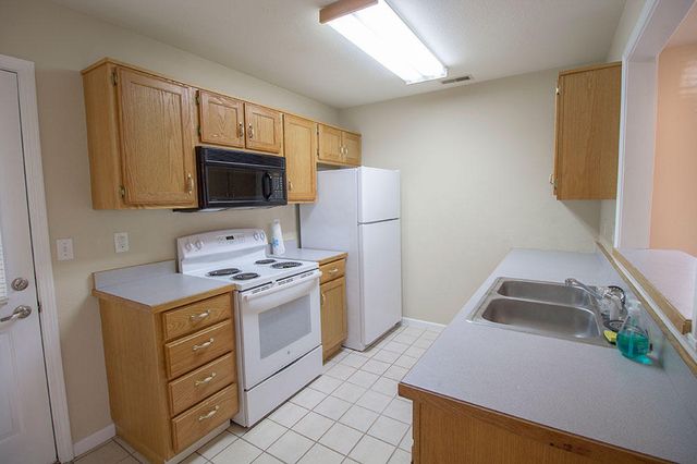 5307 E TRIKALLA DR, Columbia, MO 65202