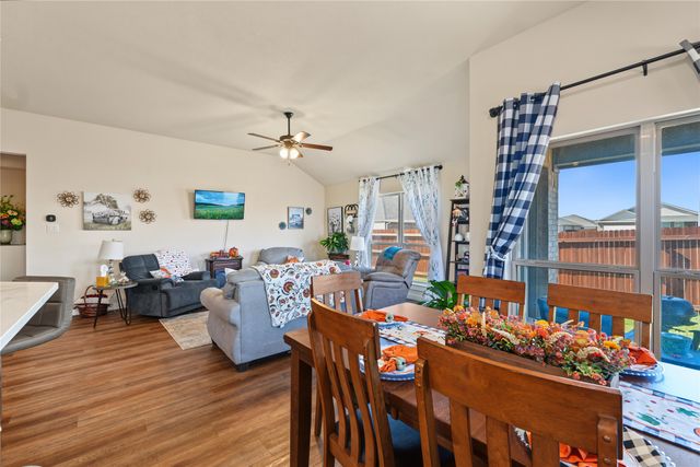 1400 Quail Creek Drive, Cleburne, TX 76033