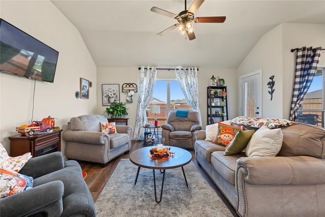 1400 Quail Creek Drive, Cleburne, TX 76033