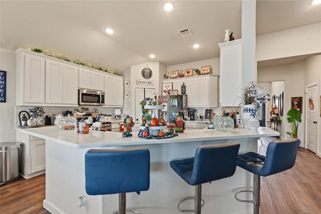 1400 Quail Creek Drive, Cleburne, TX 76033