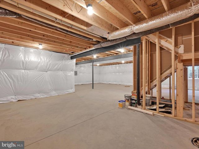 5780 WILD LILAC DR, East Petersburg, PA 17520