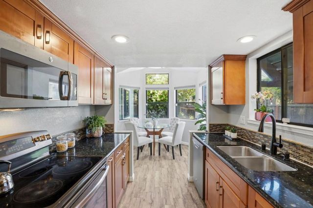 5560 Sunspring Circle, San Jose, CA 95138