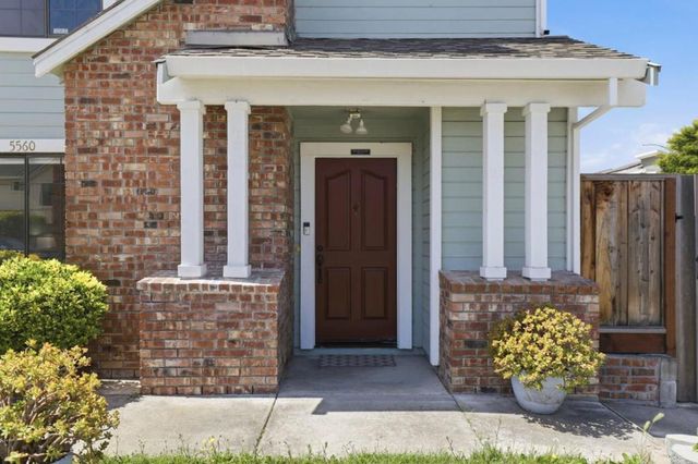 5560 Sunspring Circle, San Jose, CA 95138