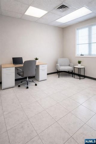 263 Washington Avenue 2A, Dumont, NJ 07628