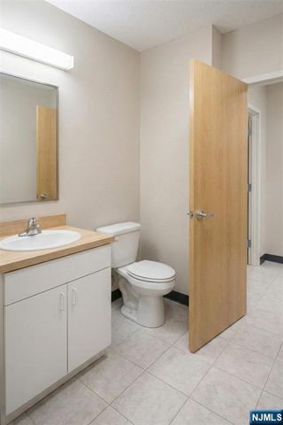 263 Washington Avenue 2A, Dumont, NJ 07628