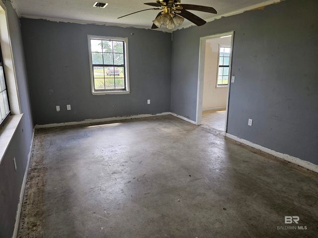 59575 Lottie Road, Atmore, AL 36502
