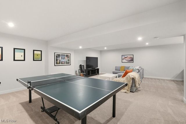 1675 Duncan Way, Streetsboro, OH 44241