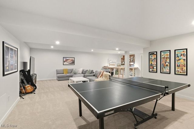 1675 Duncan Way, Streetsboro, OH 44241