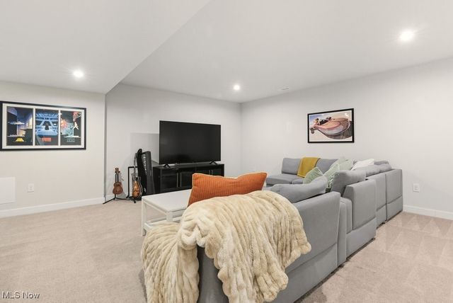 1675 Duncan Way, Streetsboro, OH 44241