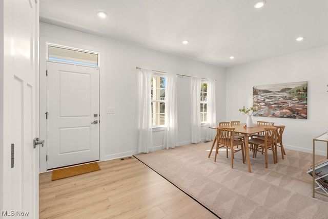 1675 Duncan Way, Streetsboro, OH 44241