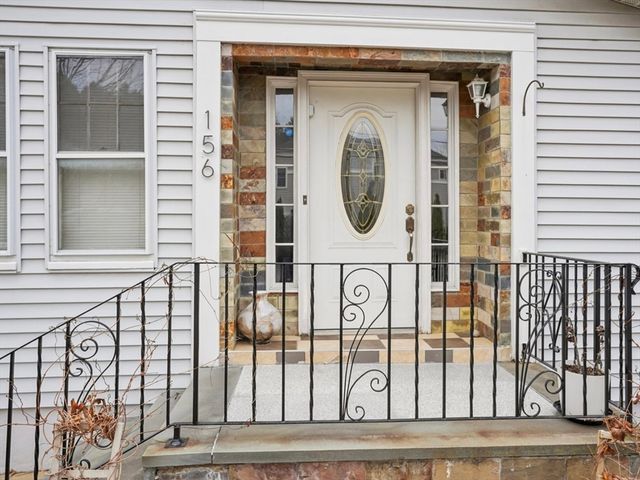 156 Lowell, Lexington, MA 02420