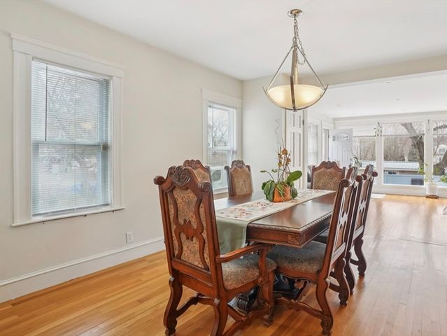 156 Lowell, Lexington, MA 02420