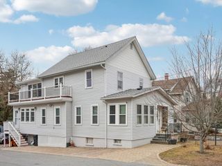 156 Lowell, Lexington, MA 02420