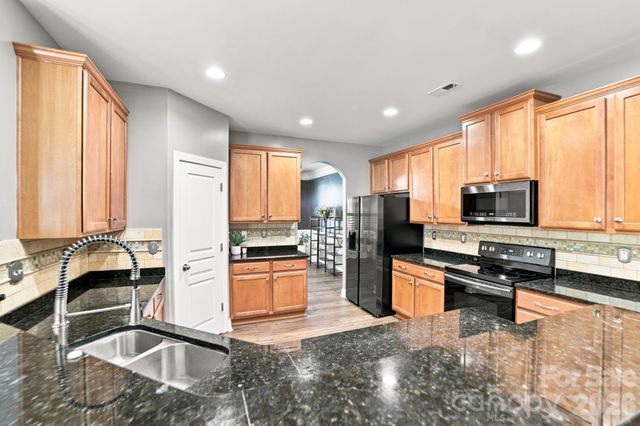 1404 Belmont Stakes Avenue, Indian Trail, NC 28079