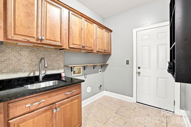 1404 Belmont Stakes Avenue, Indian Trail, NC 28079