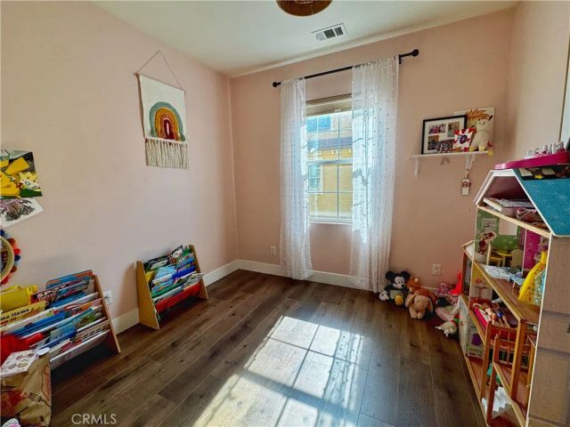 10522 Poinsettia Ln, Santa Fe Springs, CA 90670