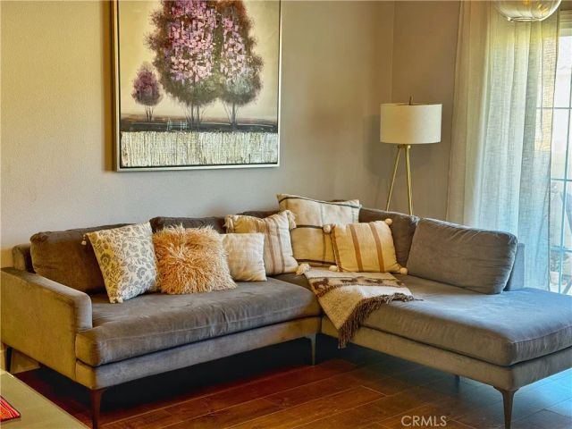 10522 Poinsettia Ln, Santa Fe Springs, CA 90670