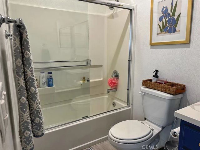 10522 Poinsettia Ln, Santa Fe Springs, CA 90670