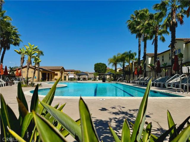 10522 Poinsettia Ln, Santa Fe Springs, CA 90670
