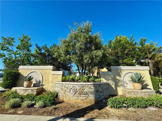 10522 Poinsettia Ln, Santa Fe Springs, CA 90670