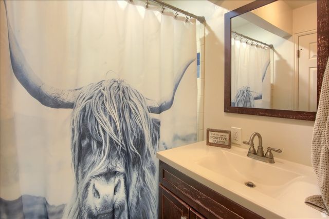 5014 S 1100 E, South Ogden, UT 84403