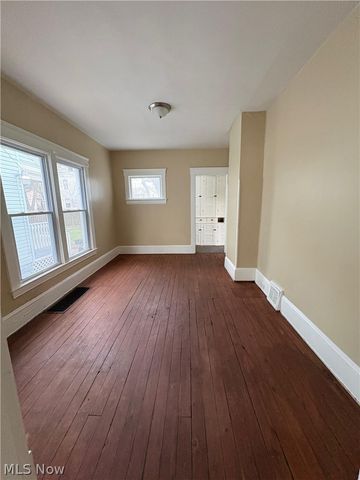 581 E 114th Street, Cleveland, OH 44108