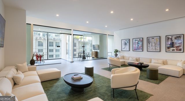 811 Peachtree Street NE 1320, Atlanta, GA 30308