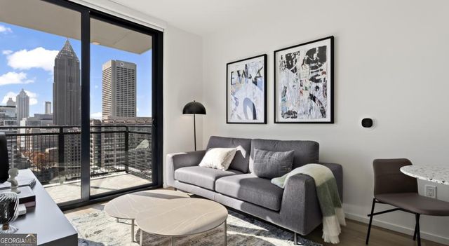 811 Peachtree Street NE 1320, Atlanta, GA 30308