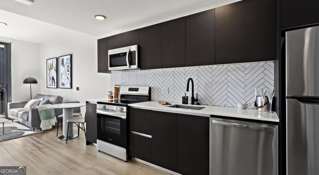 811 Peachtree Street NE 1320, Atlanta, GA 30308