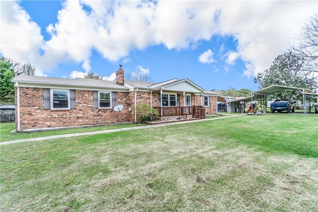 6043 W Blackwater RD, Zuni, VA 23898