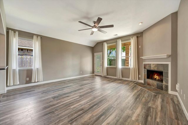 2291 Catalonia Cove, League City, TX 77573