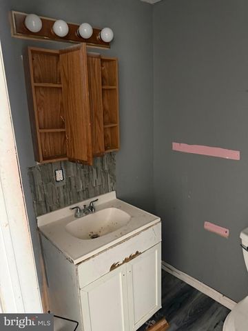 413 S CLAYMONT ST, Wilmington, DE 19801